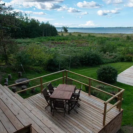 Vakantiehuis Lovely With Wilderness Bath And View Holbæk