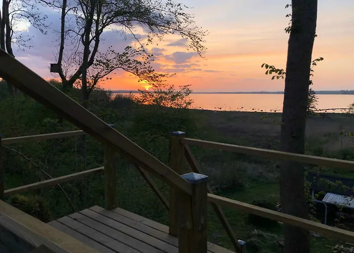 Lovely With Wilderness Bath And View Casa vacanze *